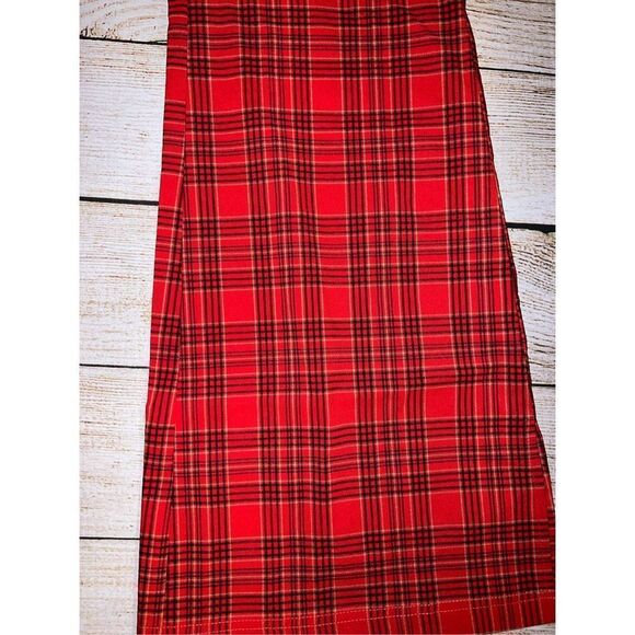 Forever 21 Plus Size Plaid Mid-Rise Flare Pants - Picture 5 of 13